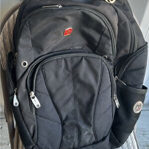 SwissGear Classic Black Backpack